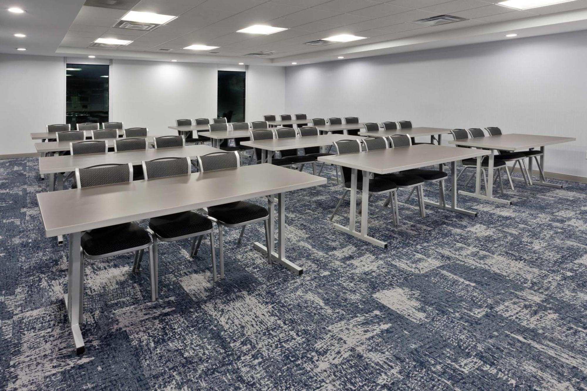 Home2 Suites By Hilton Columbus Ngoại thất bức ảnh
